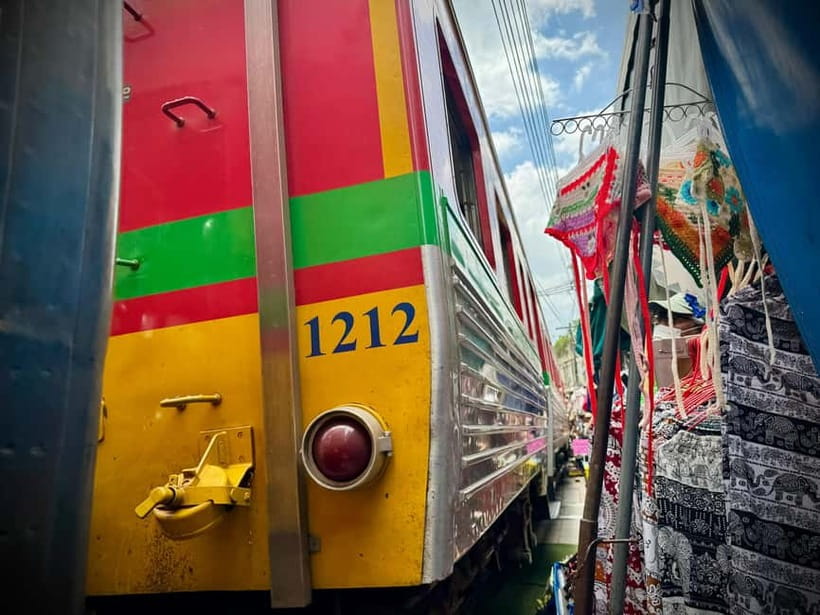 Bangkok: Floating Market and Train Market Experience - What the guide actually adds (and why it matters)