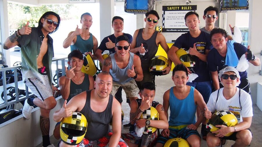 EasyKart Pattaya (Bali Hai Pier) : Go-Kart Racing Experience - What You Actually Do On Arrival: Check-In to Helmet Time