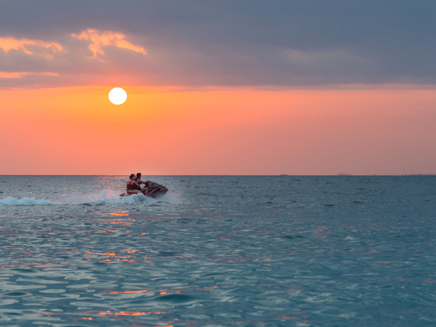 Pattaya Beach: Jet Ski Adventure - Exploring coves and beaches (without needing a full-day tour)