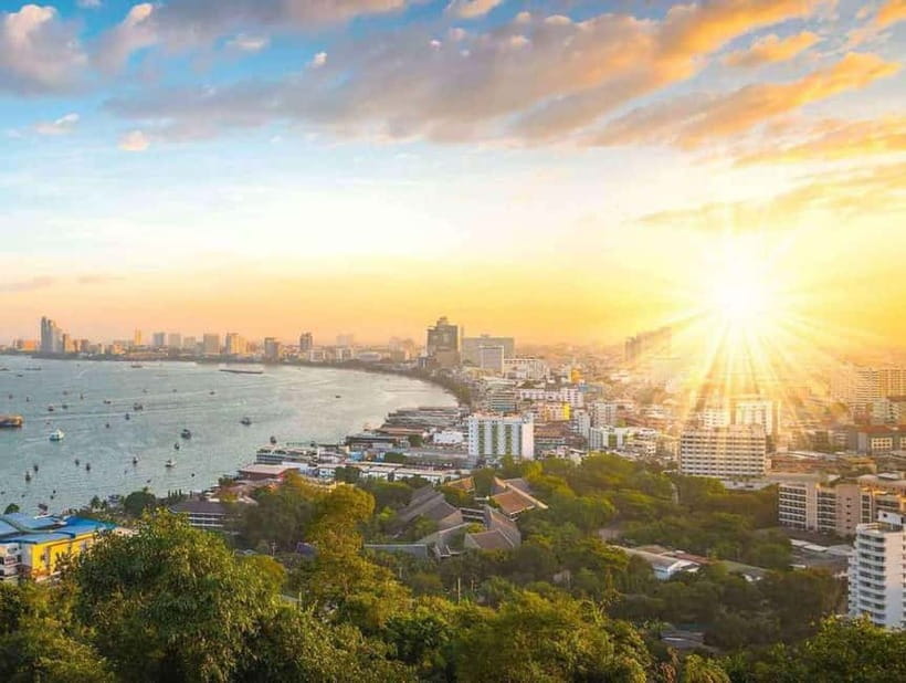 Pattaya: Big Buddha Temple, Night Market, and Sunset Tour - Wat Phra Yai (Big Buddha Temple): Quick, Photo-Friendly, and Peaceful