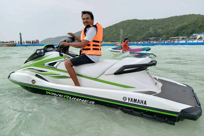 Pattaya : Coral Island Tour by Speedboat with Indian Lunch & Pick Up from Hotel - Stop at Koh Larn (Coral Island): 1 hour on white sand