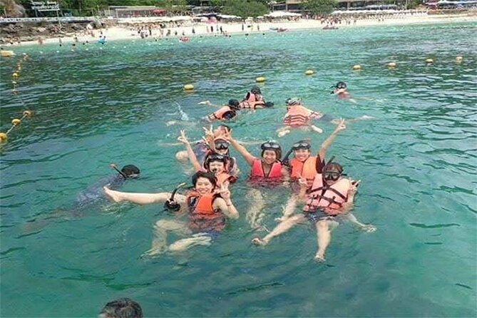 Pattaya: Coral Island-Trip with Lunch and activities your choice by Speed Boat - The Speedboat Crossing: Fast, Fun, and Worth It
