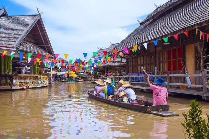 Pattaya Floating Market with Return Transfer - Thai Food Stops: Snacks, BBQ Crocodile, and How to Plan Your Meal