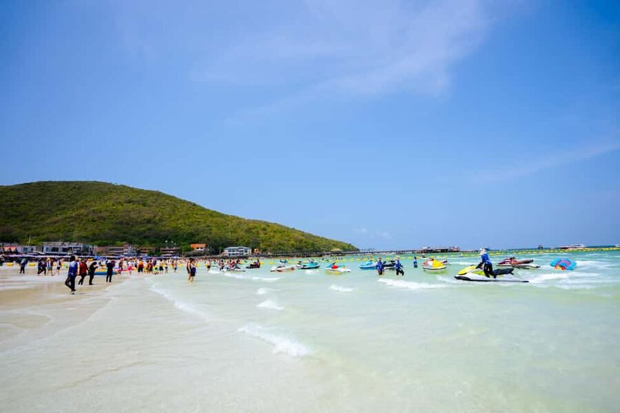 Pattaya Island Trip with Indian Lunch & Flexible Pickup Time - Tawaen Beach: why this stop is the main event