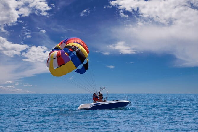 Pattaya: Koh Larn Speedboat Tour with Thai Lunch and Transfers - Price and logistics: is $27.64 good value or a headache?