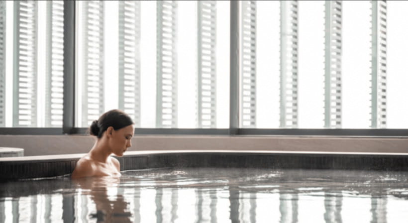 Pattaya: Let's Relax Onsen & Spa Grand Center Point Space - Choosing the Massage Style: Thai, Aroma Oil, or Aromatherapy Hot Stones