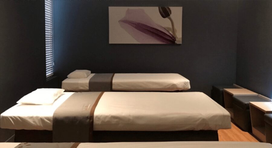 Pattaya: Let's Relax Spa Pattaya Terminal 21 E-Voucher - Skin treatments, baths, and partner options when you want more than massage