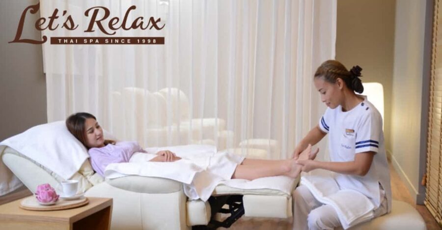 Pattaya: Let's Relax Spa Pattaya Terminal 21 E-Voucher - Aroma Oil Massage and Aromatherapy Oil: scents, Swedish technique, and lymph flow