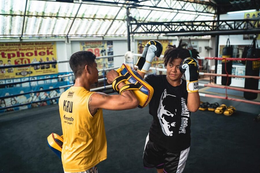 Pattaya: Muay Thai Boxing Introduction Class for Beginners - Gear and Facilities: Gloves, Wraps, and a Towel Situation
