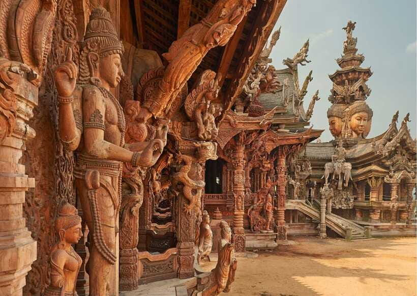 Pattaya: Sanctuary of Truth Admission with Guided Tour - Workshops and cultural performances: how to use your time beyond the tour