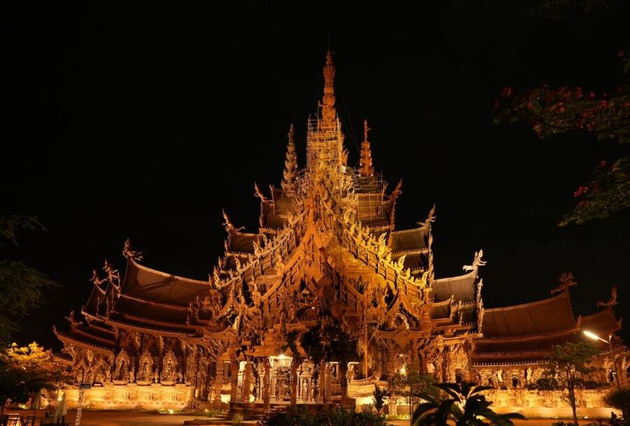 Pattaya: The Sanctuary of Truth Admission Ticket - Walking the sanctuary after the tour: where your time goes