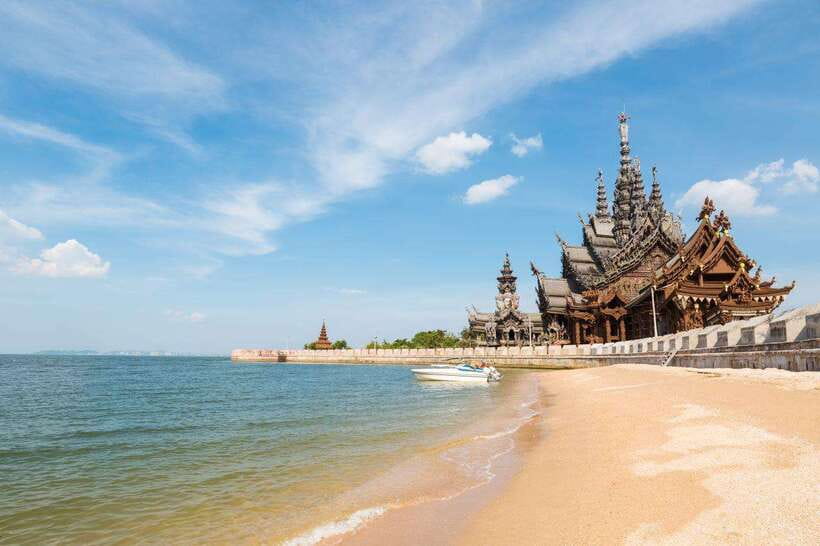 Pattaya: The Sanctuary of Truth Entry Ticket with Transfer - Accessibility: Wheelchair Access and Mobility Support