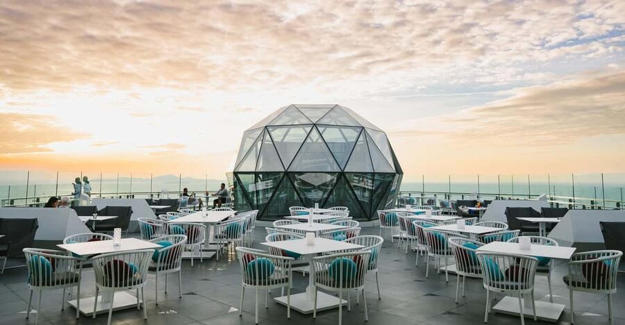 Pattaya: The Sky 32 at Grande CentrePoint Hotel - Key things you’ll notice at The Sky 32