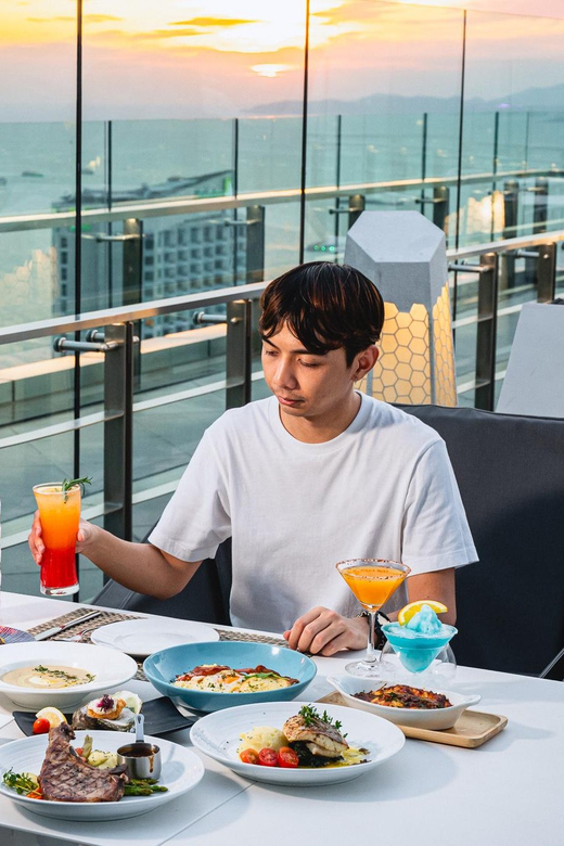 Pattaya: The Sky 32 at Grande CentrePoint Hotel - Rules to know before you go up (so you don’t get stuck)