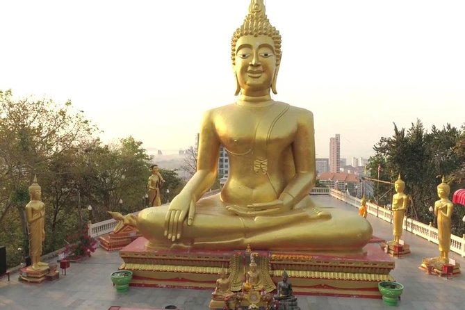 Pattaya Viewpoint, Big Buddha & Floating Market with Lunch - Gems Gallery and the toy-train experience: interesting, but expect a sales angle