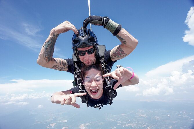 Tandem Skydiving Pattaya by Thai Sky Adventures - Getting There: Hotel Pickup, Drop Zone Address, and the 3-Hour Timing